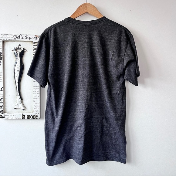 The Rolling Stones Skater Gray Men’s Short Sleeve T-shirt Size M Unisex - Picture 3 of 3